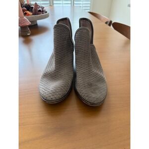 Lucky Brand Women's Gray Suede Leather‎ Woven Heeled Ankle Booties Western